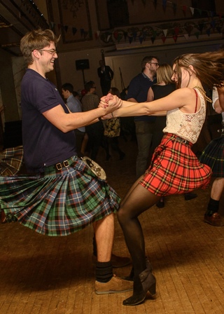 Stage Danse Ecossaise, Colonie de vacances Ulysséo, Danse collective en ligne